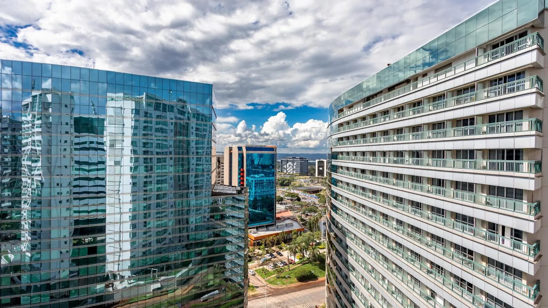 Lägenhetshotell Flat III Em Saint Morizt Hotel - Vista Esplanada Brasília
